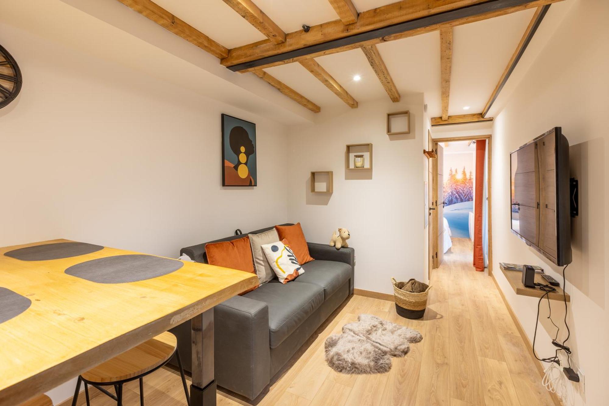 Le Repaire Des Ecureuils - Appt Avec Terrasse Lägenhet Formiguères Exteriör bild